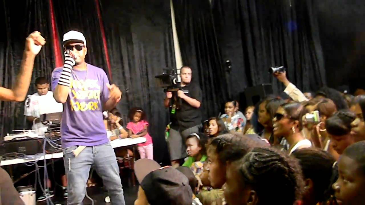 D-Spank - Action Figures Anthem (Live Performance HD)