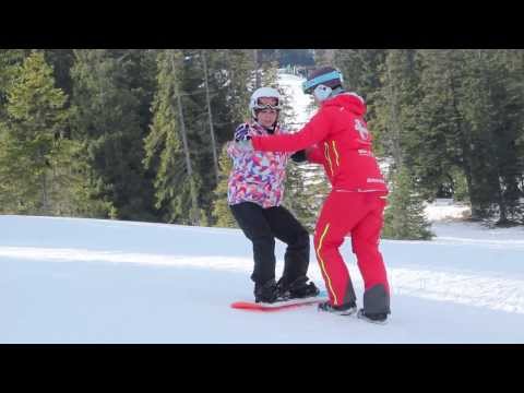 Video: Wie Wählt Man Ein Snowboard Für Ein Kind Aus