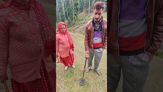 Huma ajj dakho kya mila ha metal detector sa jammu and Kashmir in India