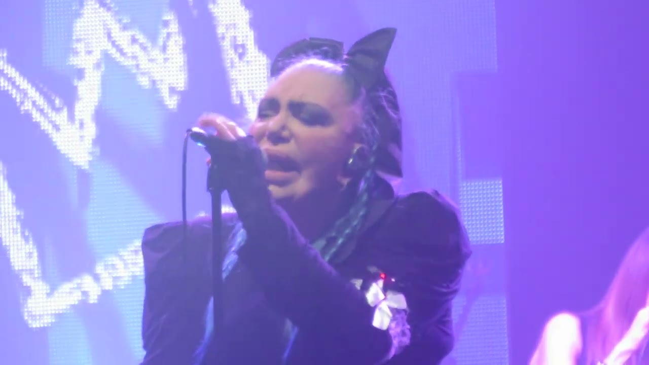 Loredana Bertè IO RESTO SENZA VENTO Bassano del Grappa 30.04.22