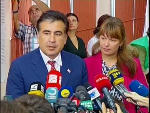 პრეზიდენტი საარჩევნო უბანზე