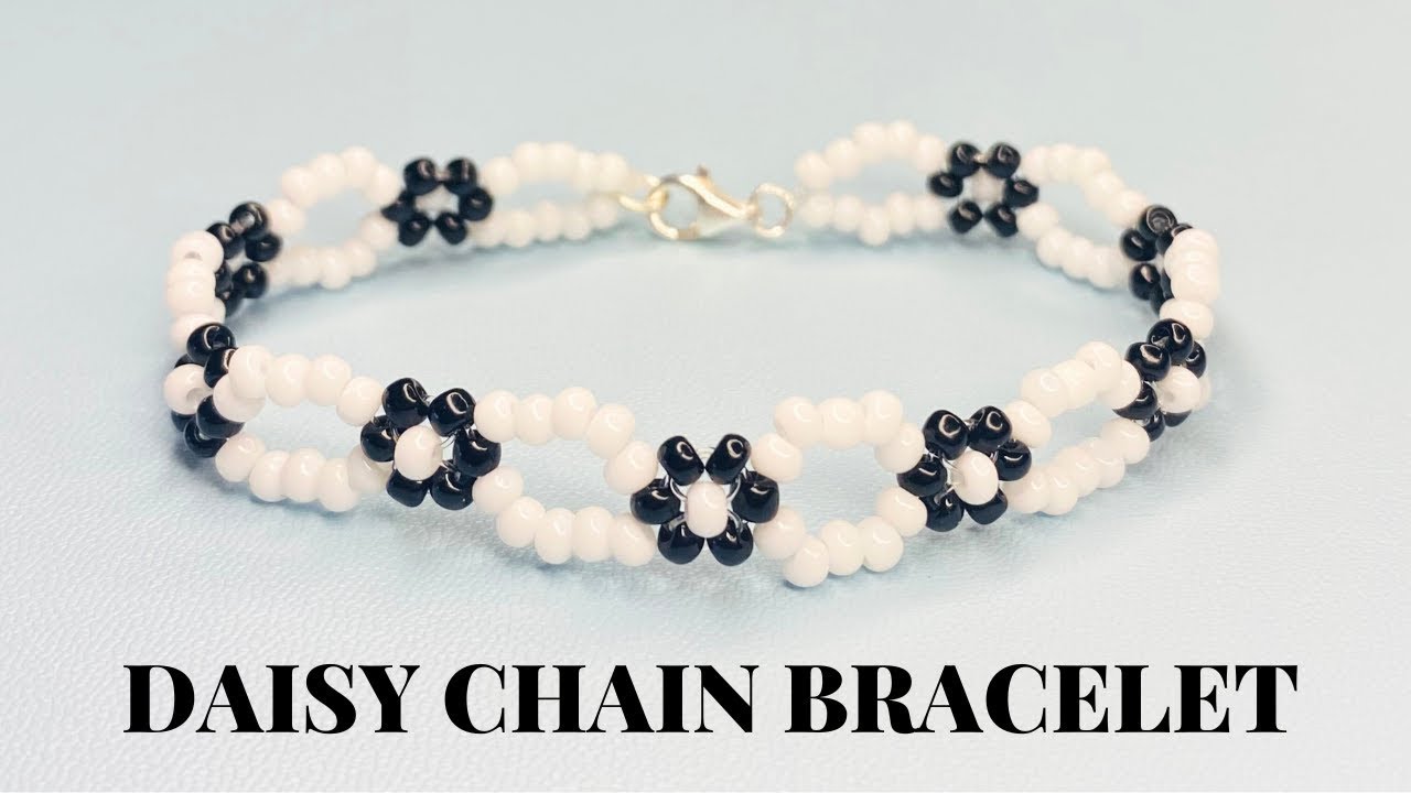 How to make a DAISY CHAIN flower bracelet