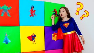 Nick and Poli Pretend Play with Magic Super Box