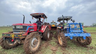 JCB 3dx Loading Mud in Tractor Swaraj 744 FE 4wd Mahindra Arjun NOVO Stuck in Mud