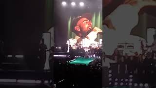 Nil Moliner en pamplona directo#navarra#navarraarena #directo#concierto