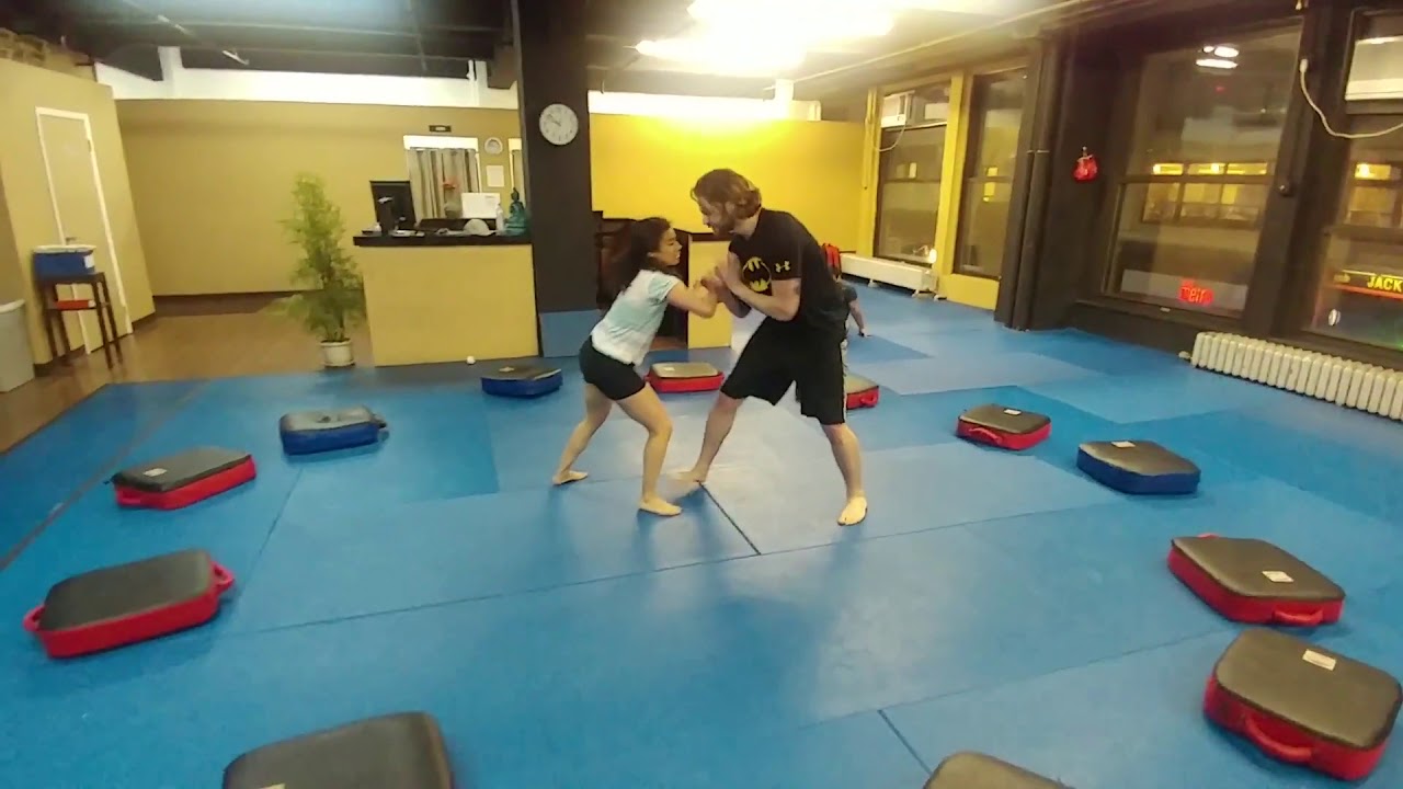 Actors Angelic Zambrana vs. Matthew Weitz - Sports Tai Chi Push Hands training - 4.24.19