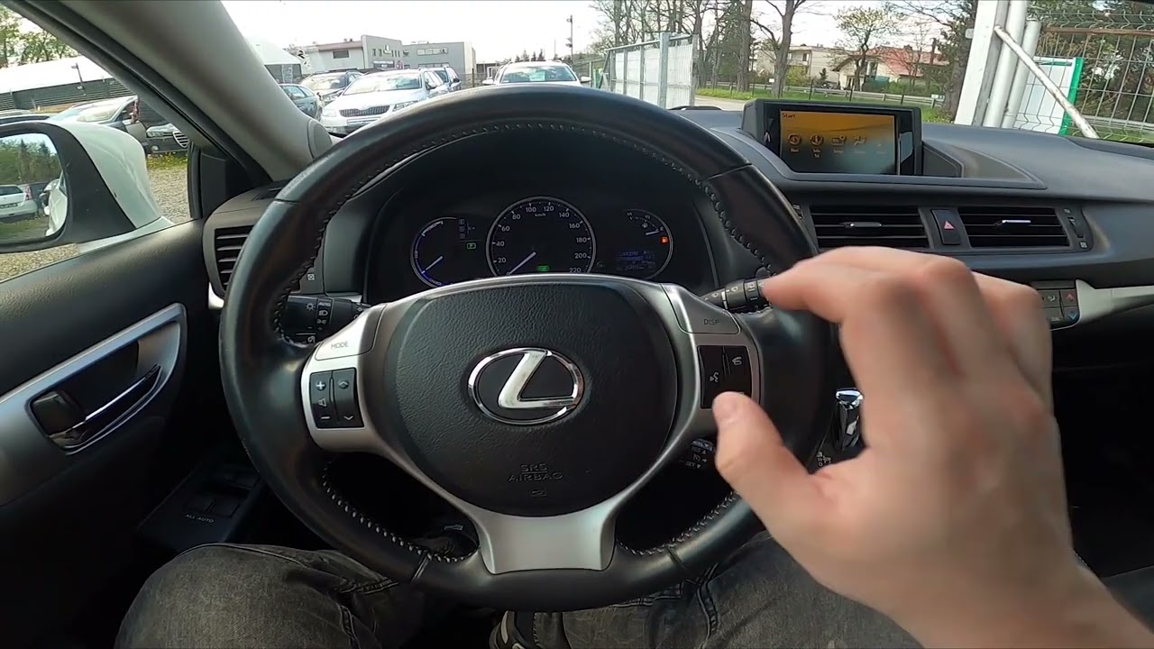 How to Check Current Fuel Consumption in Lexus CT ( 2010 – 2021 )