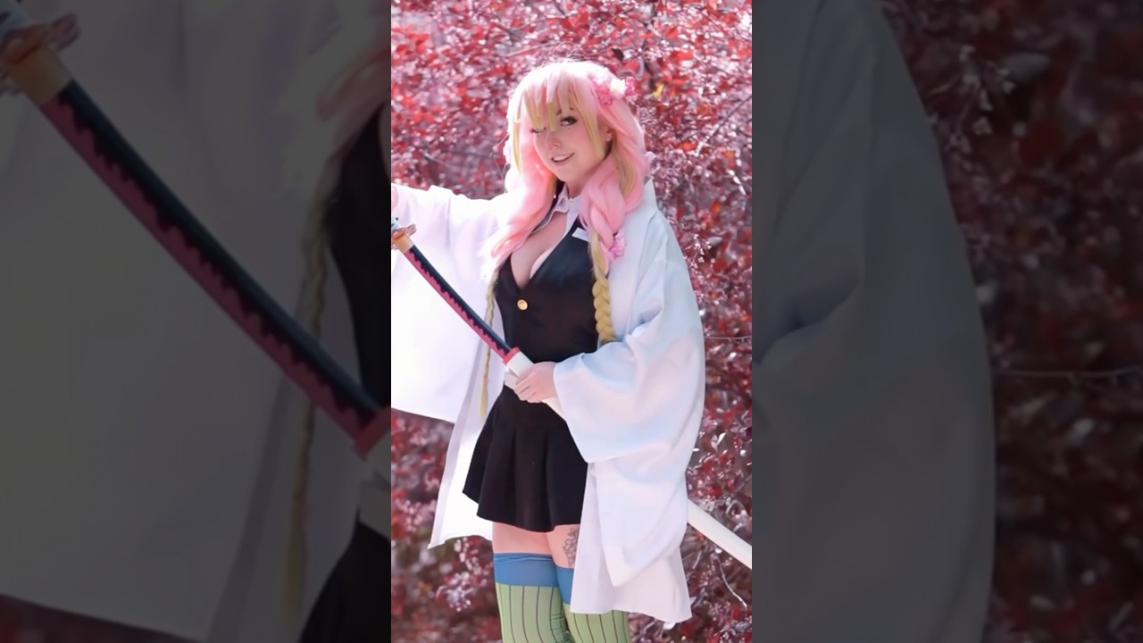 Last Mitsuri for a bit! 🍡💖 #cosplay #demonslayer #cosplaygirl #egirl #animegirl #mitsuri #makeup