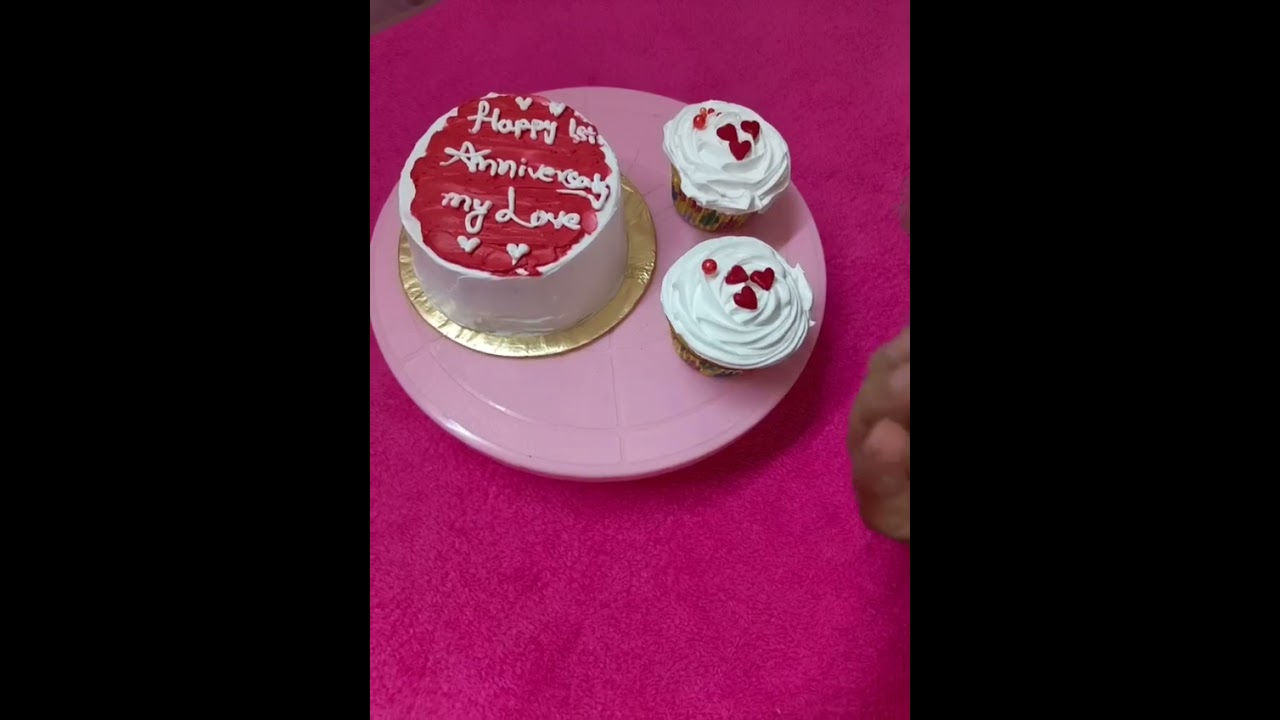 Anniversary cake design