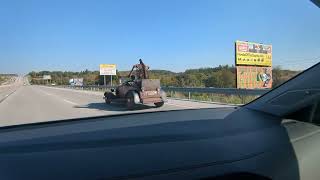 𝕆𝕟𝕝𝕪 𝕚𝕟 𝕥𝕙𝕖 𝕆𝕫𝕒𝕣𝕜𝕤!!! Missouri's Wildest Road Trip! 💀🚗 What I Saw on the Highway Will SHOCK You...