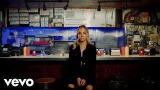 MacKenzie Porter - Coming Soon To A Bar Near You (Lyric Video)