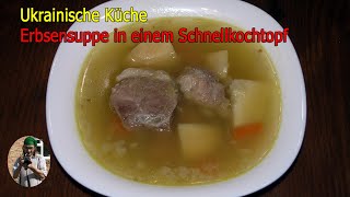 Erbsensuppe in einem Schnellkochtopf