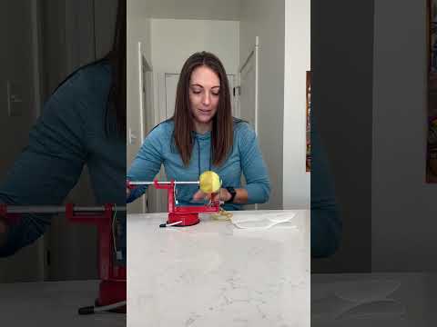 Tigwin Apple Peeler Corer - Video Thumbnail