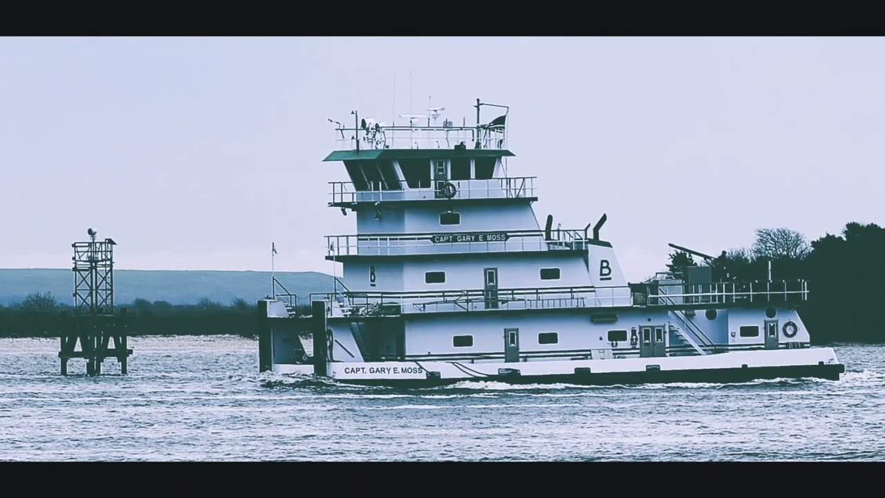 Blessey Marine Services Towing Vessel CAPT GARY E MOSS