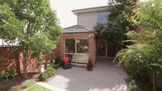 Marshall White: 4/10 Loxton Street Kew