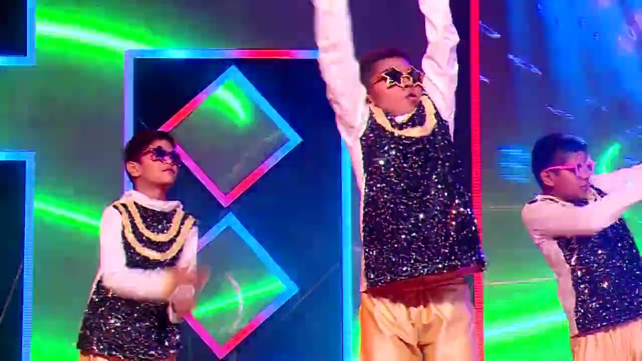 Lazy Dance! A funny act performed by our 7th Grade students! Vikasa Parva! 