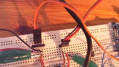 analog drum machine with servo + midi (arduino+pd+ableton)