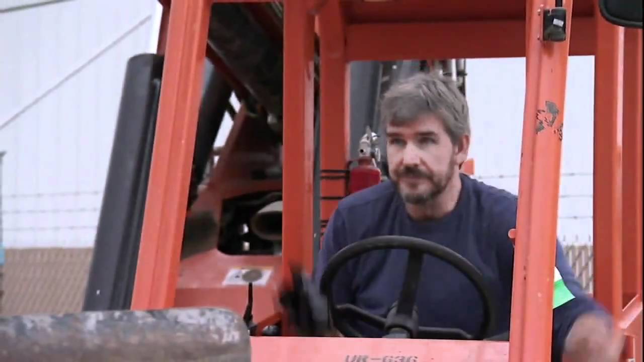 Sports Science puts NBA backboards to the test! (Amare Stoudemire)