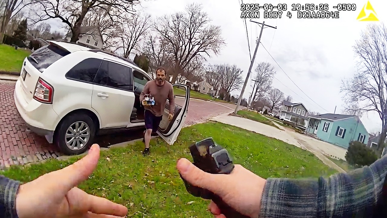 Man Pulls Out a Real Bomb During Traffic Stop