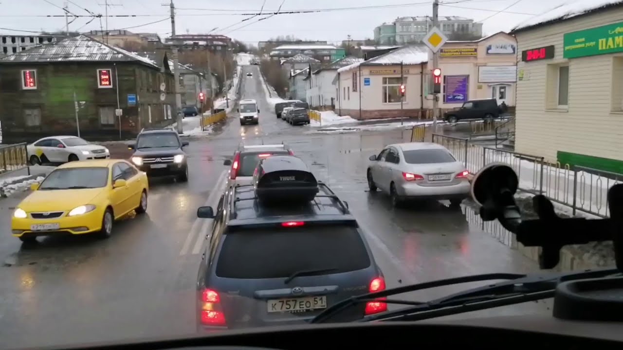 Установил навигатор. Вышел из Мурманска на Ярославль. Камаз-54901. Ещё ...