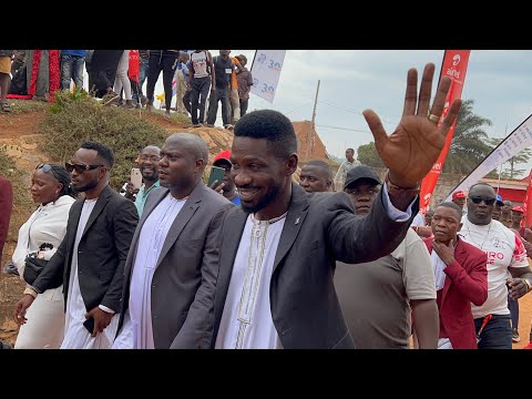 Enduulu!!! Bobi Wine Atuuse ewankulukuku  ku Kisaawe Okuwagira Team y’embogo