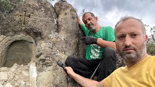 We Were Shocked When We See the Treasure Inside the Rock Tomb !!!