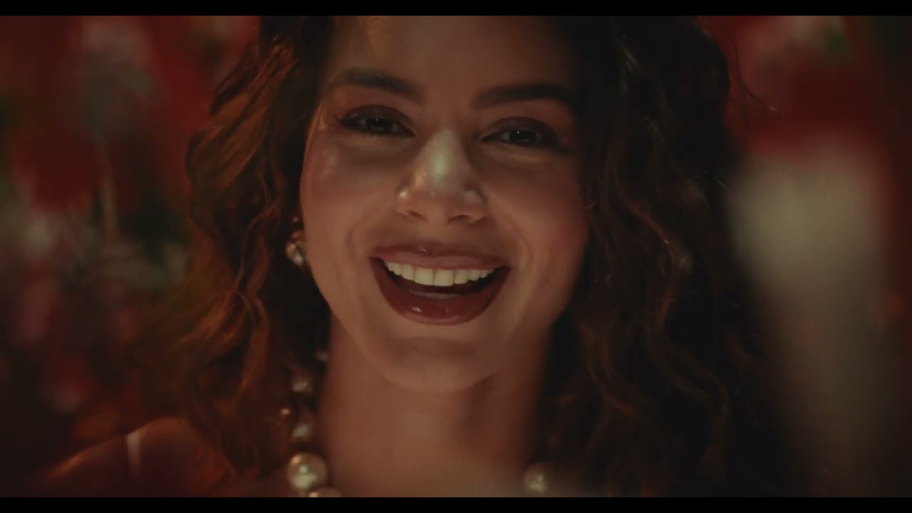 Hamilton - Beso A Beso (Video Oficial)