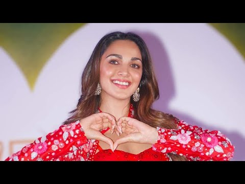 Kartik Aryan and Kiara Advani at the song launch of film SatyapremkiKatha #kartikaryan #kiaraadvani