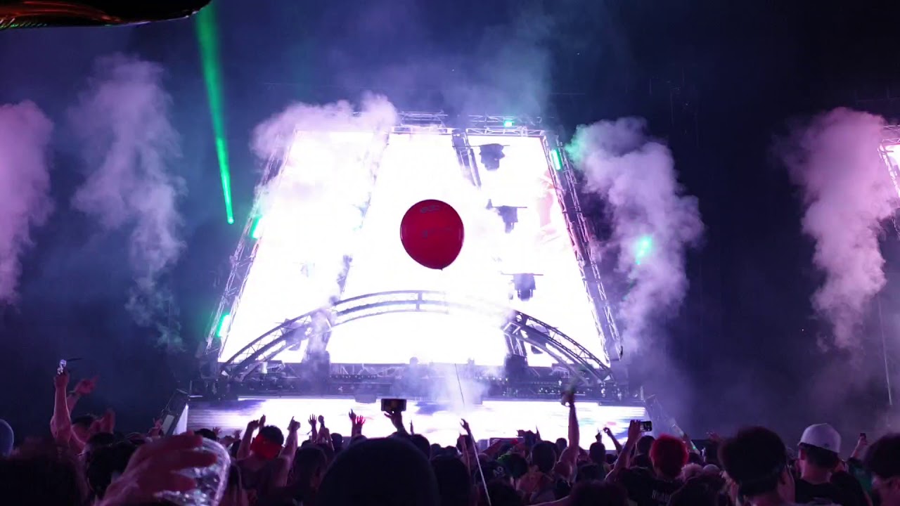 ILLENIUM - Free Fall (Kompany Remix) (Excision Live @ EDC Korea)