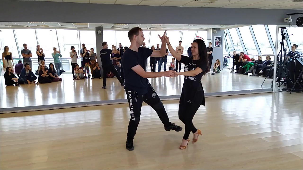 EAZF2019 - Андрей Антонов и Гульнара Юдинцева - Zouk Demo (воскресенье)