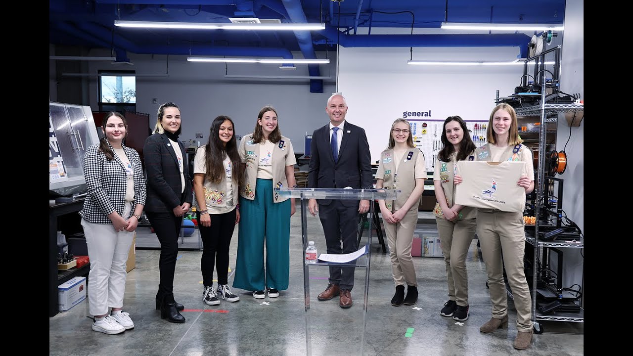Governor Cox declares Utah's Week of STEM
