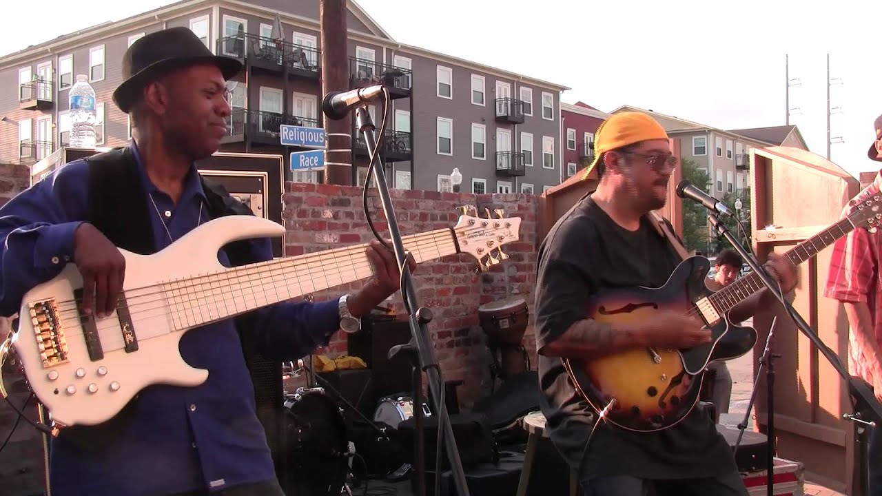 Leo Nocentelli's Meters Experience 5/7/11 New Orleans, LA @ Fiyawerx Party