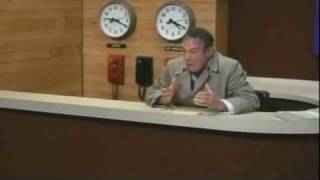 Peter Finch Mad as Hell Scene