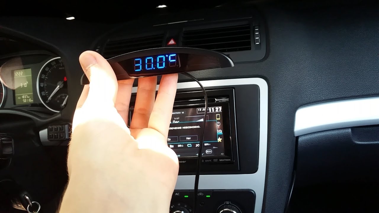 Unboxing and Testing Digital Car Temperature Voltmeter Thermometer 