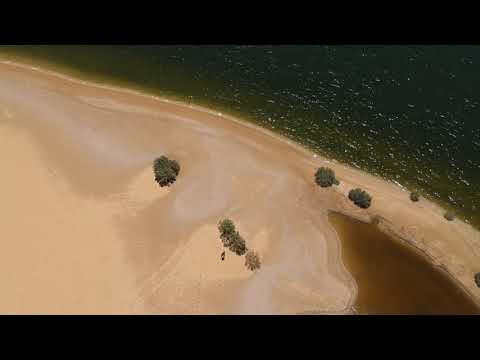 رافضك يا زماني انا عايز اعيش في كوكب تاني