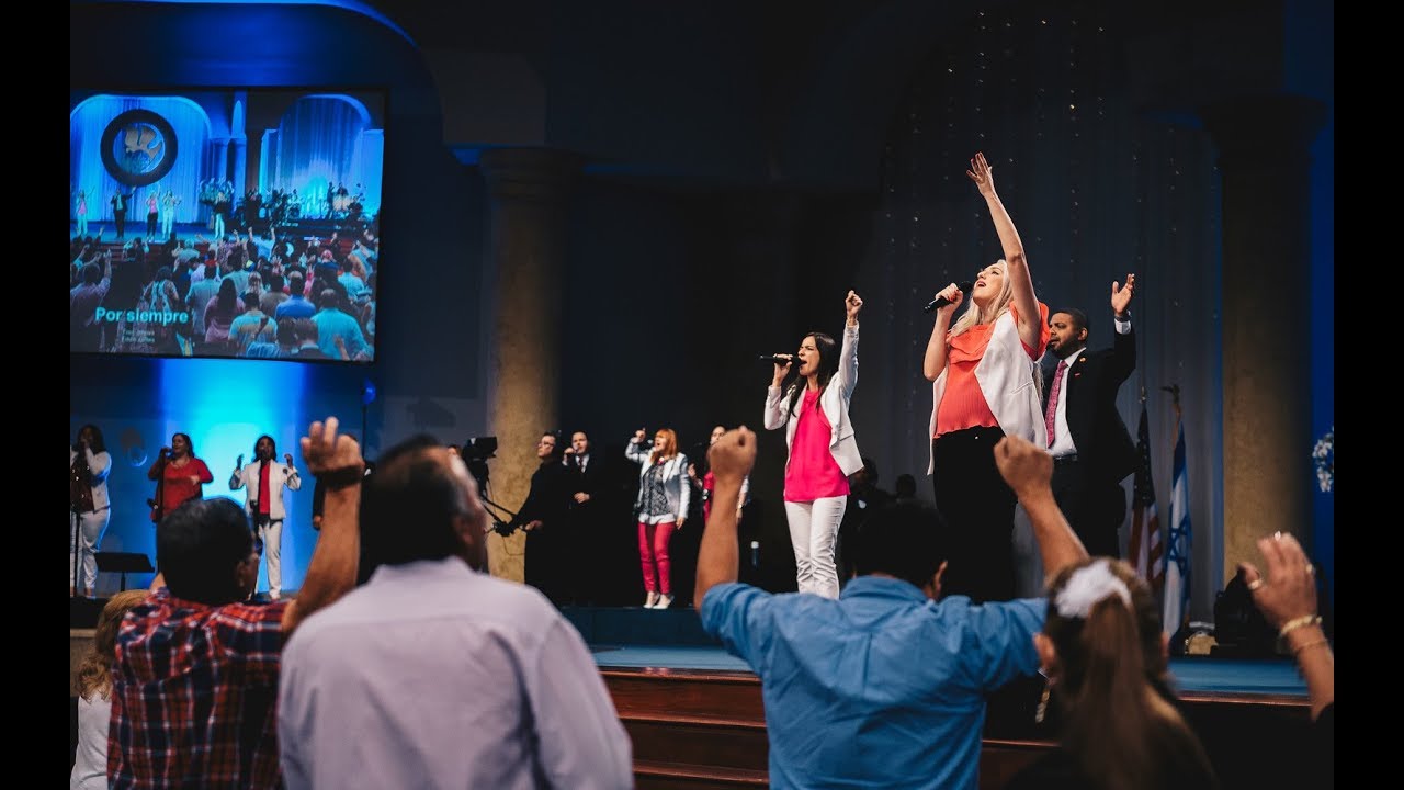 En Las Nubes Esta Tu Trono (en vivo) New Wine El Rey Jesus Chords