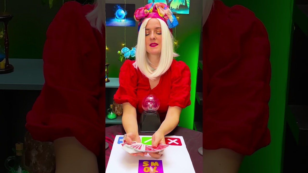 PLAYING WITH A FORTUNE TELLER - MY VIRAL FIDGET TOY TRADING GAME