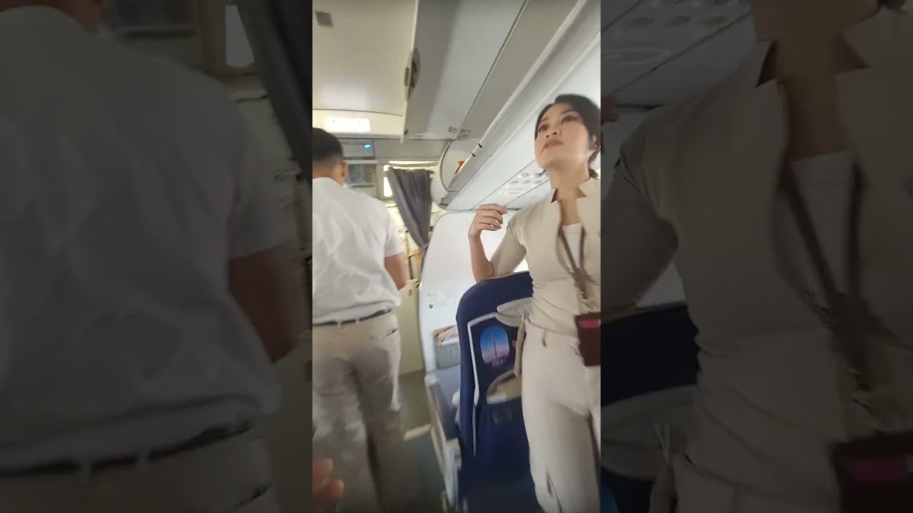 #1Mviewer intip yuk kesibukan pramugari  super air jet #aviation #viralvideo #fypシ゚viral