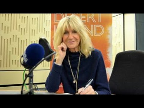 The Fleetwood Mac Saga: Where's Christine McVie? - YouTube