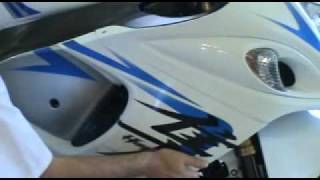 GENII HAYABUSA FAIRING INSTALLATION RIGHT SIDE TUTORIAL.wmv
