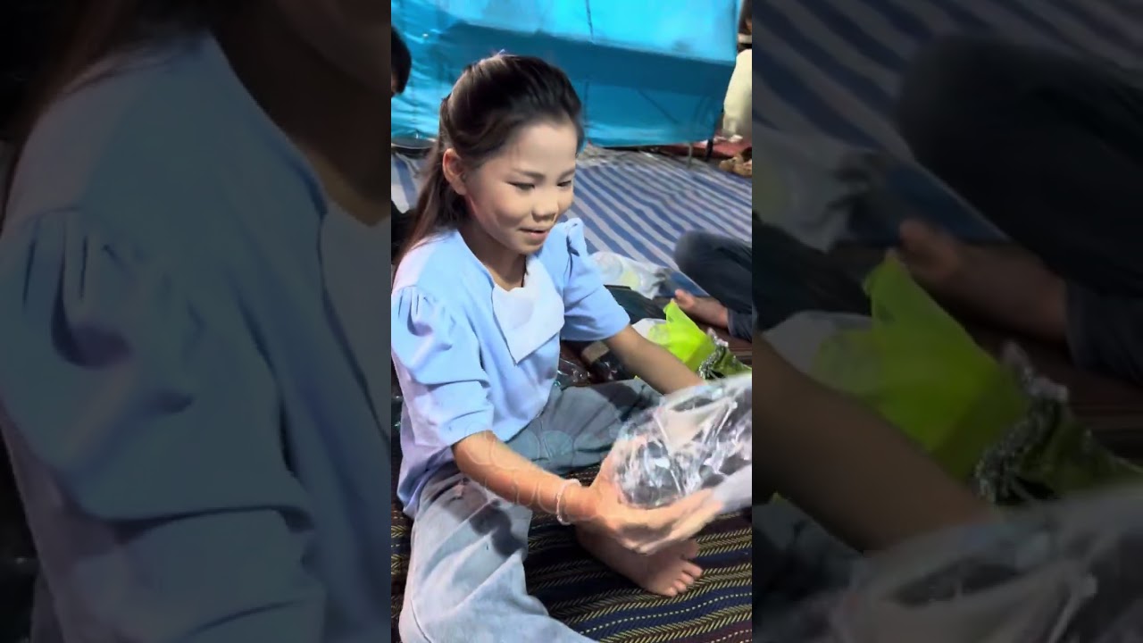 ชุดใหม่ของอิหล่าน้อยอ๊ะอาย จากลุงโต้งจ๋า