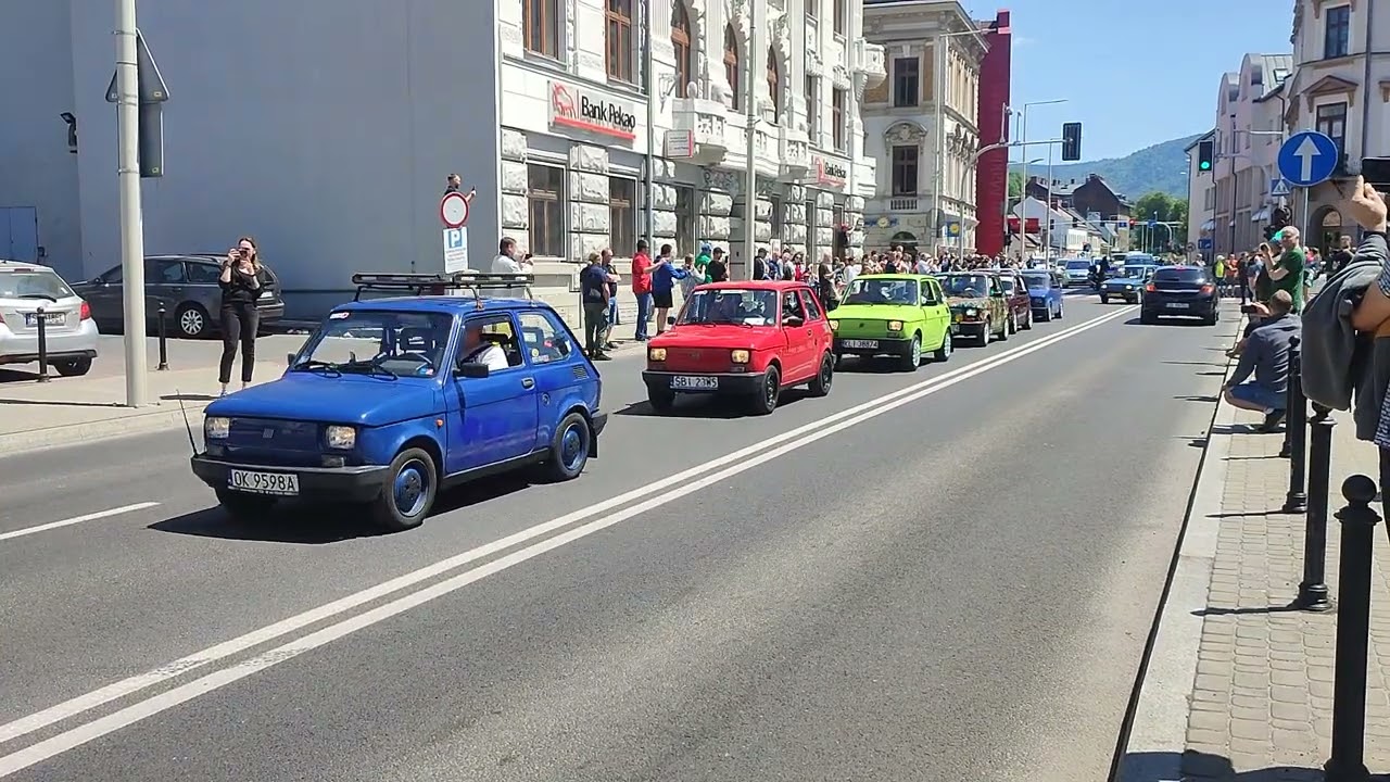 50. urodziny MALUCHA - Fiata 126p - parada