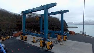 This Boat Lift Could Pick Up 6 Blue Whales