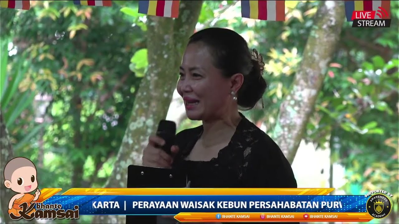 Perayaan Waisak di Kebun Persahabatan Purwakarta