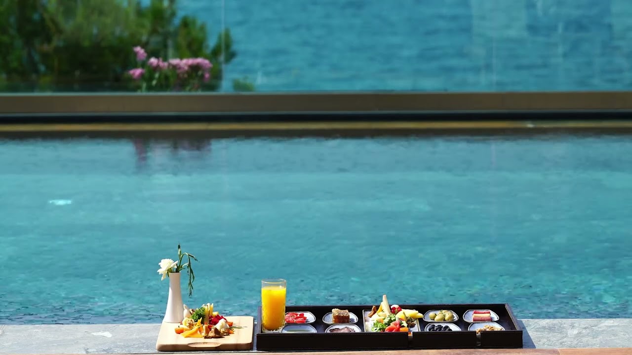 Pool Splashing Sounds