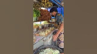 FORMERLY A PEDICAB DRIVER, NOW SUCCESSFULLY SELLING THE MOST VIRAL AND QUEUEING LOTEK IN JOGJA! L...