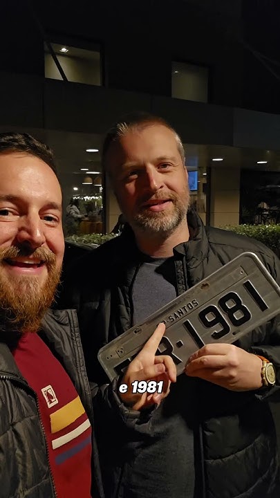Encontrei o primeiro dono do meu Palio 1.8R e dei a placa de presente