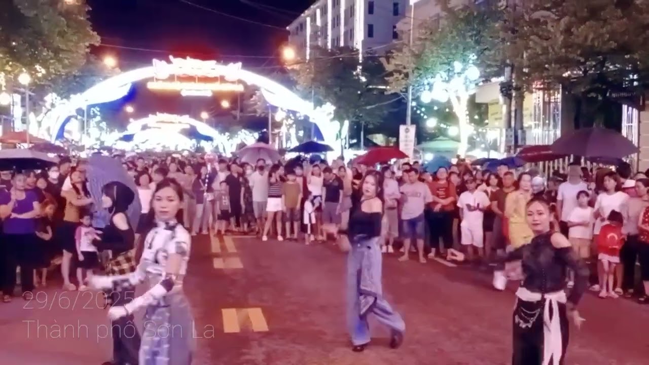 Lần Đầu Tiên Nhảy Đường phố Tại Sơn la