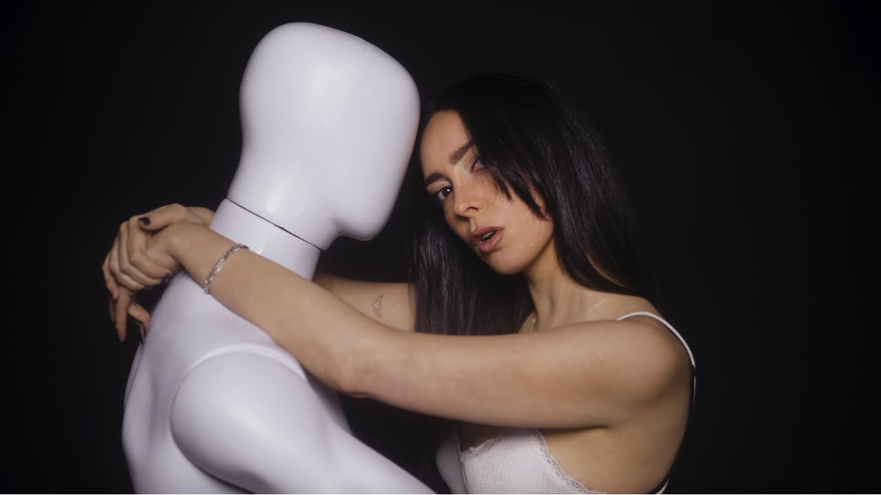 LØLØ - Possibility (Official Music Video)