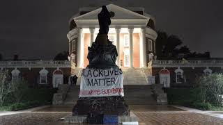 News Update Charlottesville: Protesters cover Thomas Jefferson statue 13/09/17
